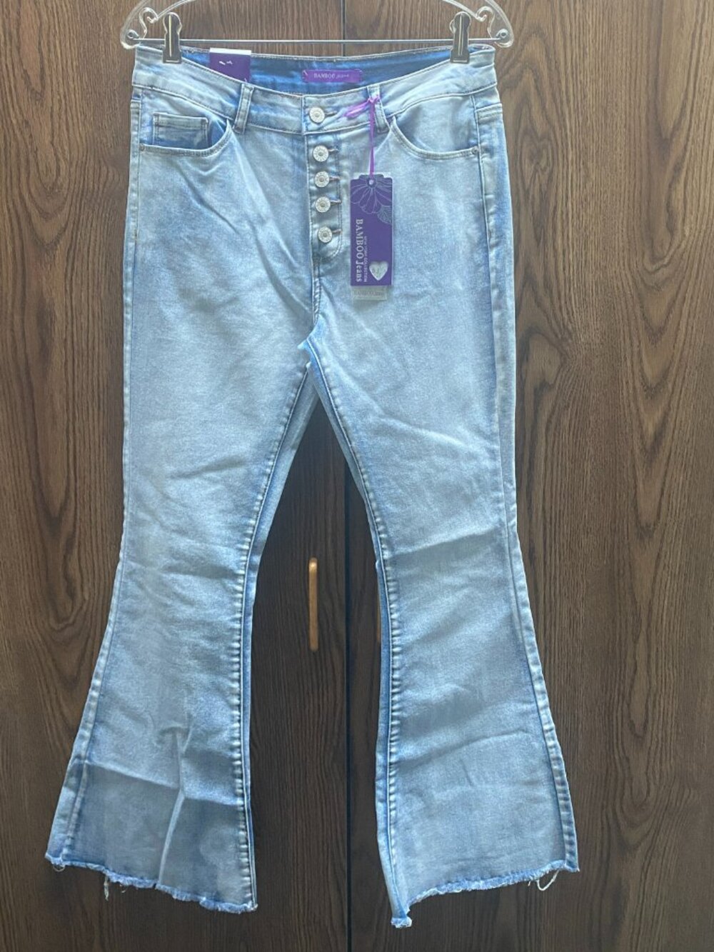 NWT Bamboo Button Fly Flare Jeans Raw Hem Medium Wash Denim Juniors Size 15 - Picture 2 of 12